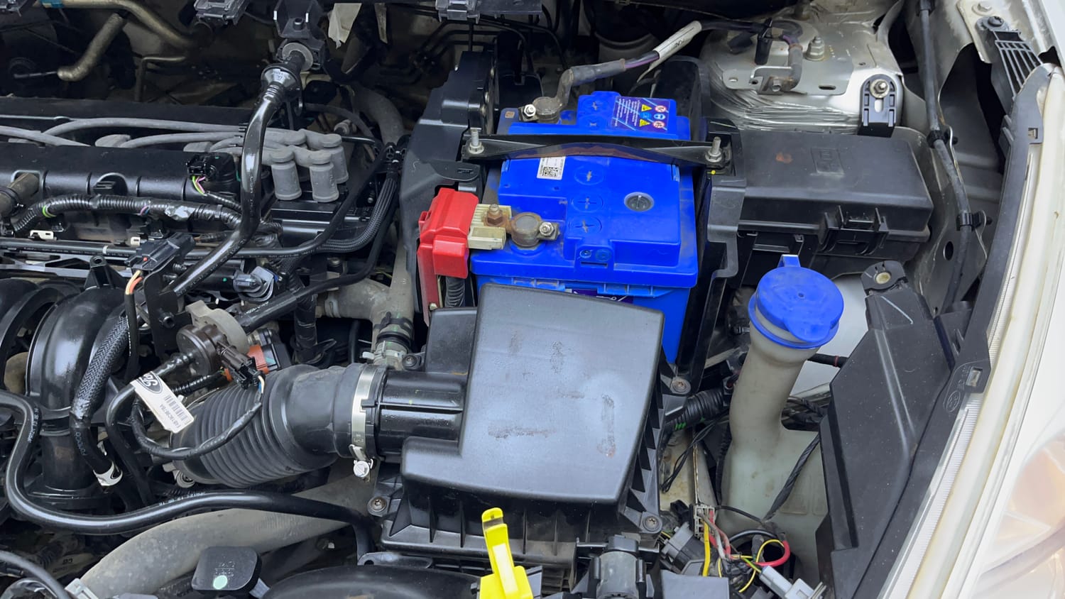 Used 2017 Ford Figo Trend 1.2 Ti-VCT Petrol Manual engine ENGINE LEFT SIDE VIEW