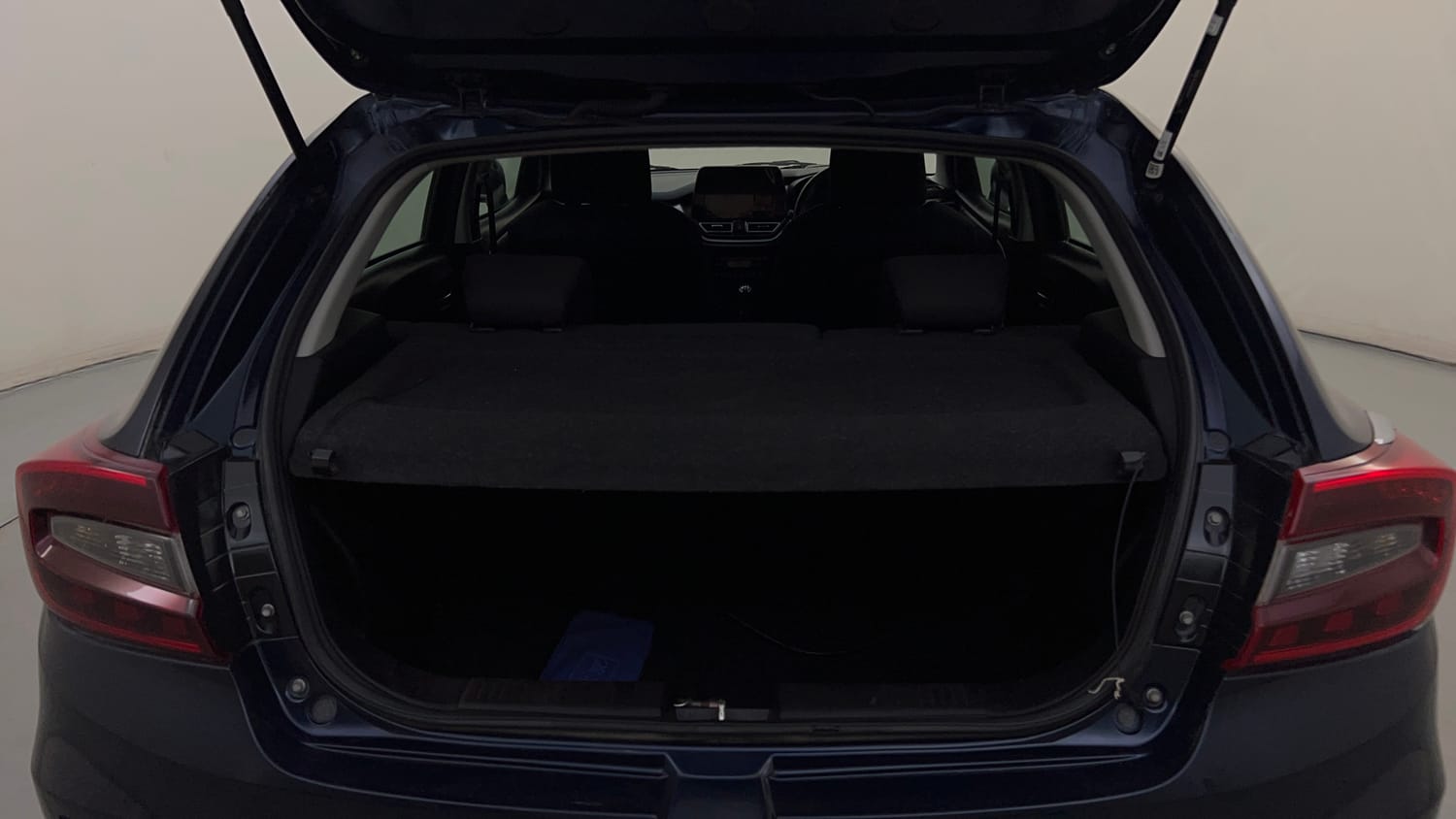 Used 2022 Maruti Suzuki Baleno Alpha MT Petrol Manual interior DICKY INSIDE VIEW