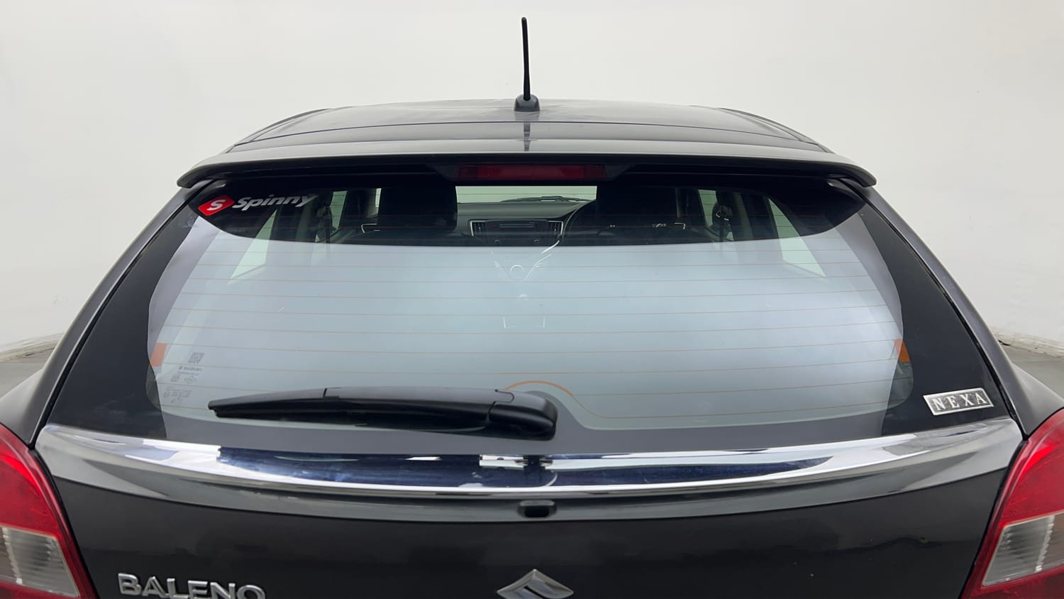 Used 2018 Maruti Suzuki Baleno Zeta 1.2 Petrol Manual exterior BACK WINDSHIELD VIEW