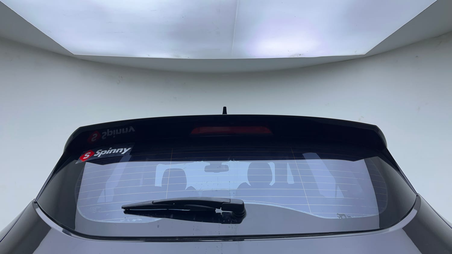 Used 2021 Tata Harrier XZA Plus Dark Edition Diesel Automatic exterior BACK WINDSHIELD VIEW