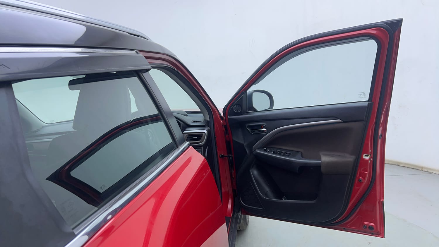 Used 2024 Maruti Suzuki Brezza Zxi Plus Dual Tone Petrol Manual interior RIGHT FRONT DOOR OPEN VIEW