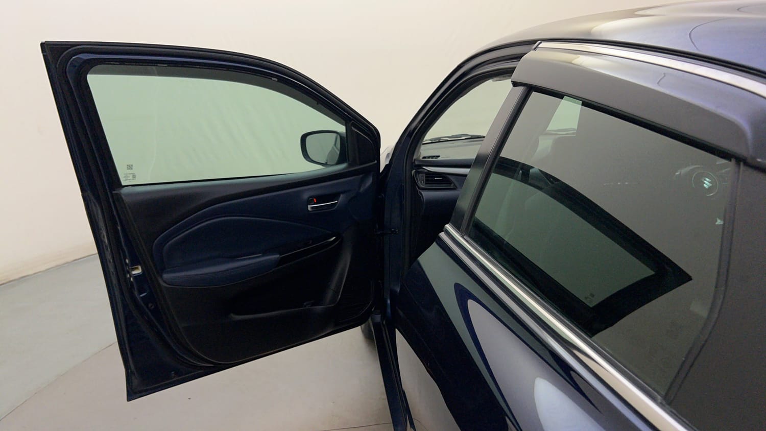 Used 2022 Maruti Suzuki Baleno Alpha MT Petrol Manual interior LEFT FRONT DOOR OPEN VIEW