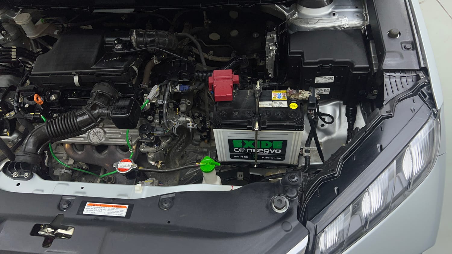 Used 2024 Maruti Suzuki Grand Vitara Delta Smart Hybrid Petrol Manual engine ENGINE LEFT SIDE VIEW