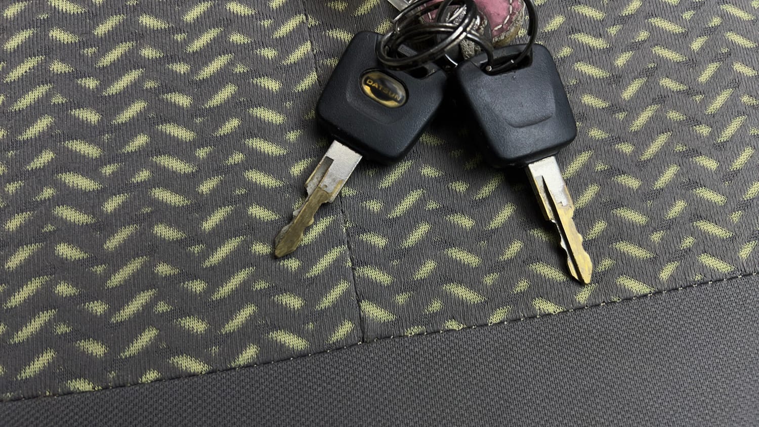 Used 2017 Datsun Redi-GO T (O) Petrol Manual extra CAR KEY VIEW