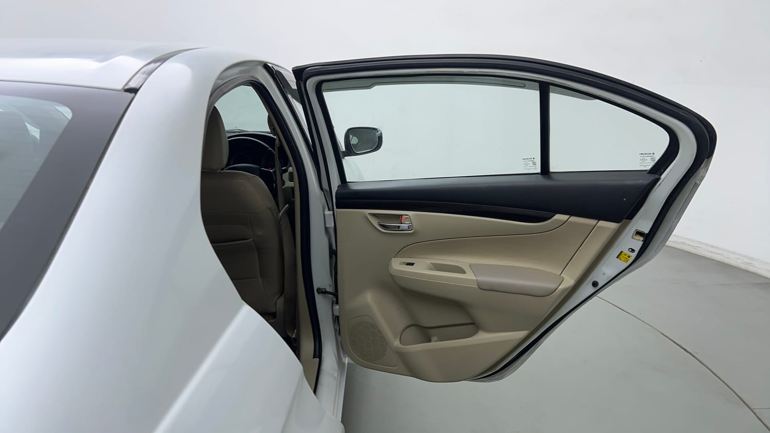 Used 2016 Maruti Suzuki Ciaz ZXI+ AT Petrol Automatic interior RIGHT REAR DOOR OPEN VIEW