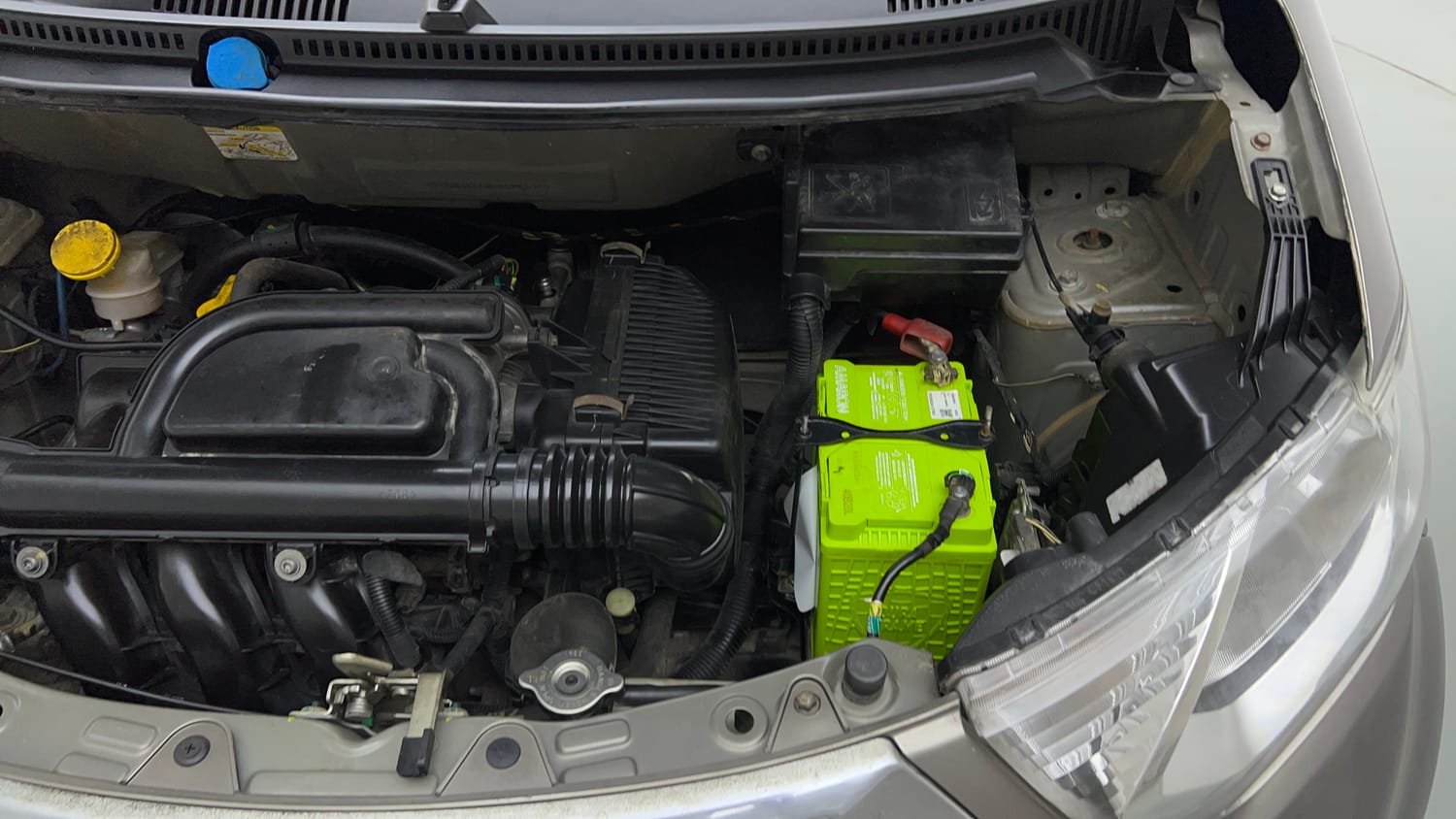Used 2017 Datsun Redi-GO T (O) Petrol Manual engine ENGINE LEFT SIDE VIEW