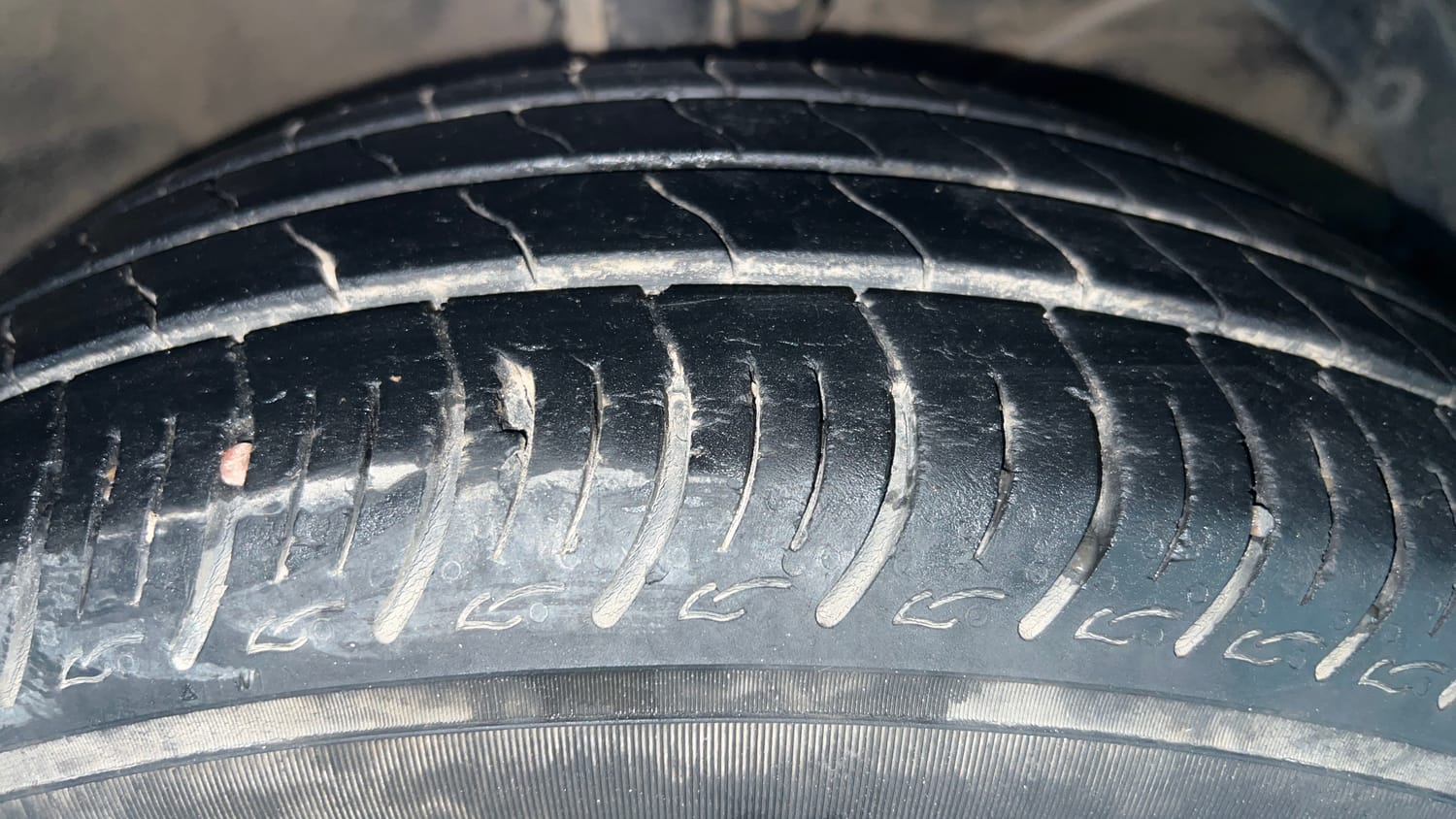 Used 2021 Maruti Suzuki Baleno Delta Petrol Manual tyres RIGHT FRONT TYRE TREAD VIEW