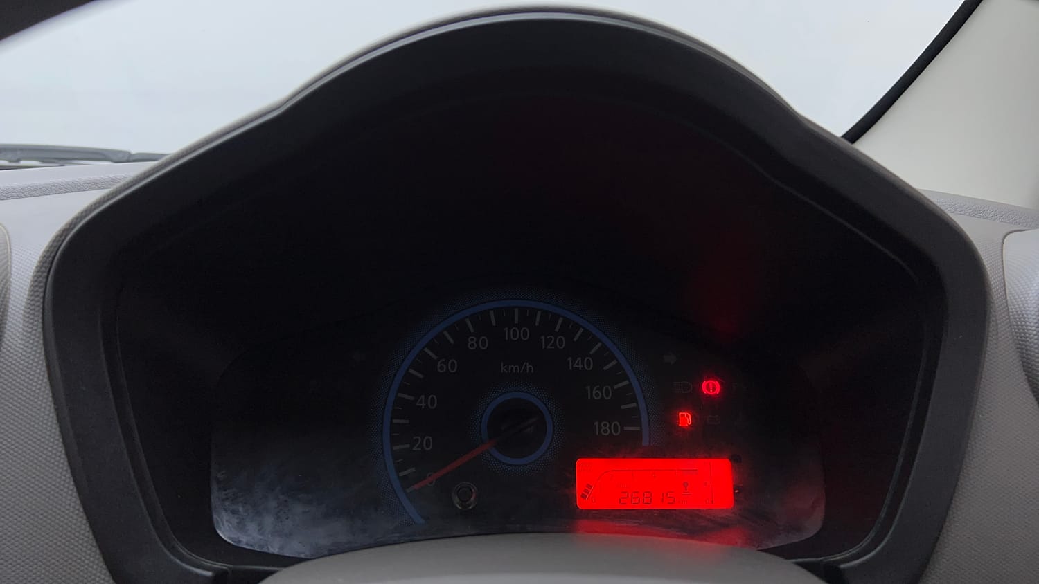 Used 2017 Datsun Redi-GO T (O) Petrol Manual interior CLUSTERMETER VIEW