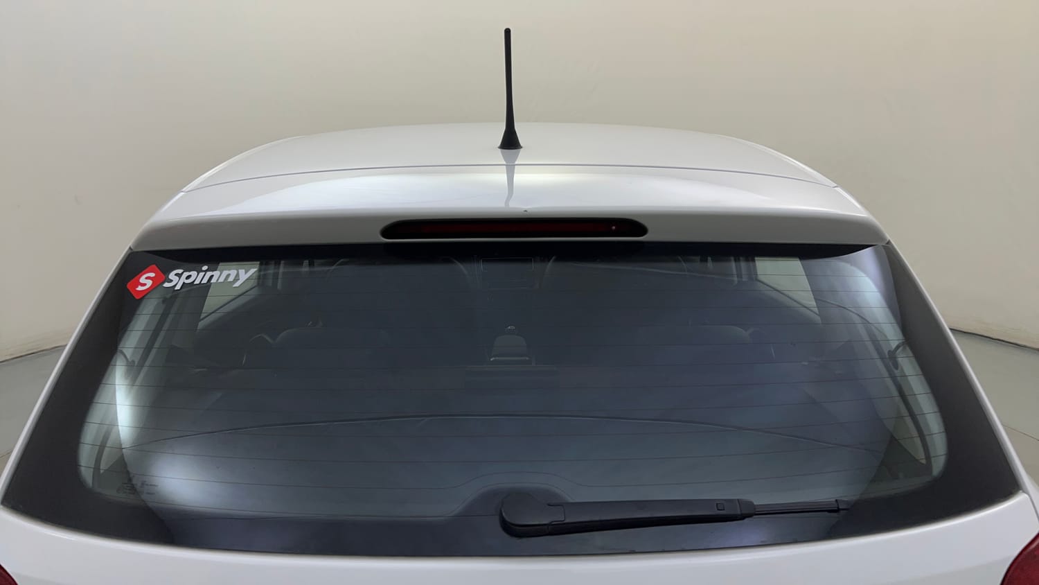 Used 2018 Volkswagen Polo Highline Plus 1.2( P)16 Alloy Petrol Manual exterior BACK WINDSHIELD VIEW