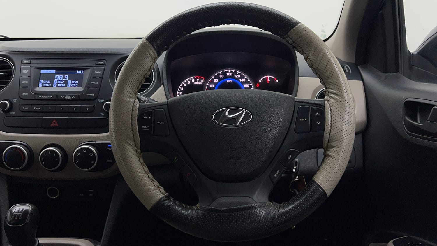 Used 2019 Hyundai Grand i10 Magna 1.2 Kappa VTVT Petrol Manual interior STEERING VIEW