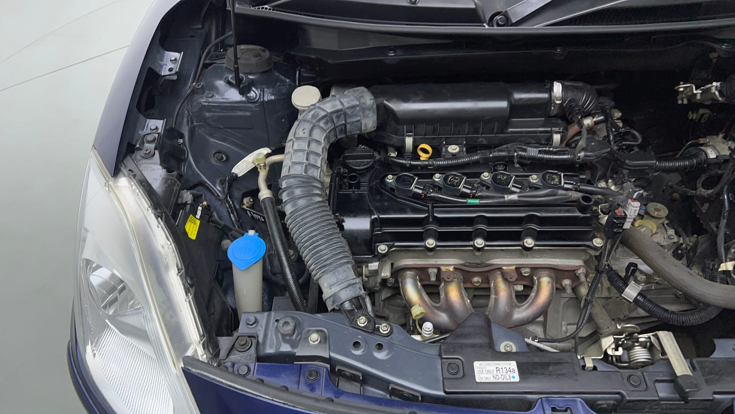 Used 2019 Maruti Suzuki Swift ZXi Petrol Manual engine ENGINE RIGHT SIDE VIEW