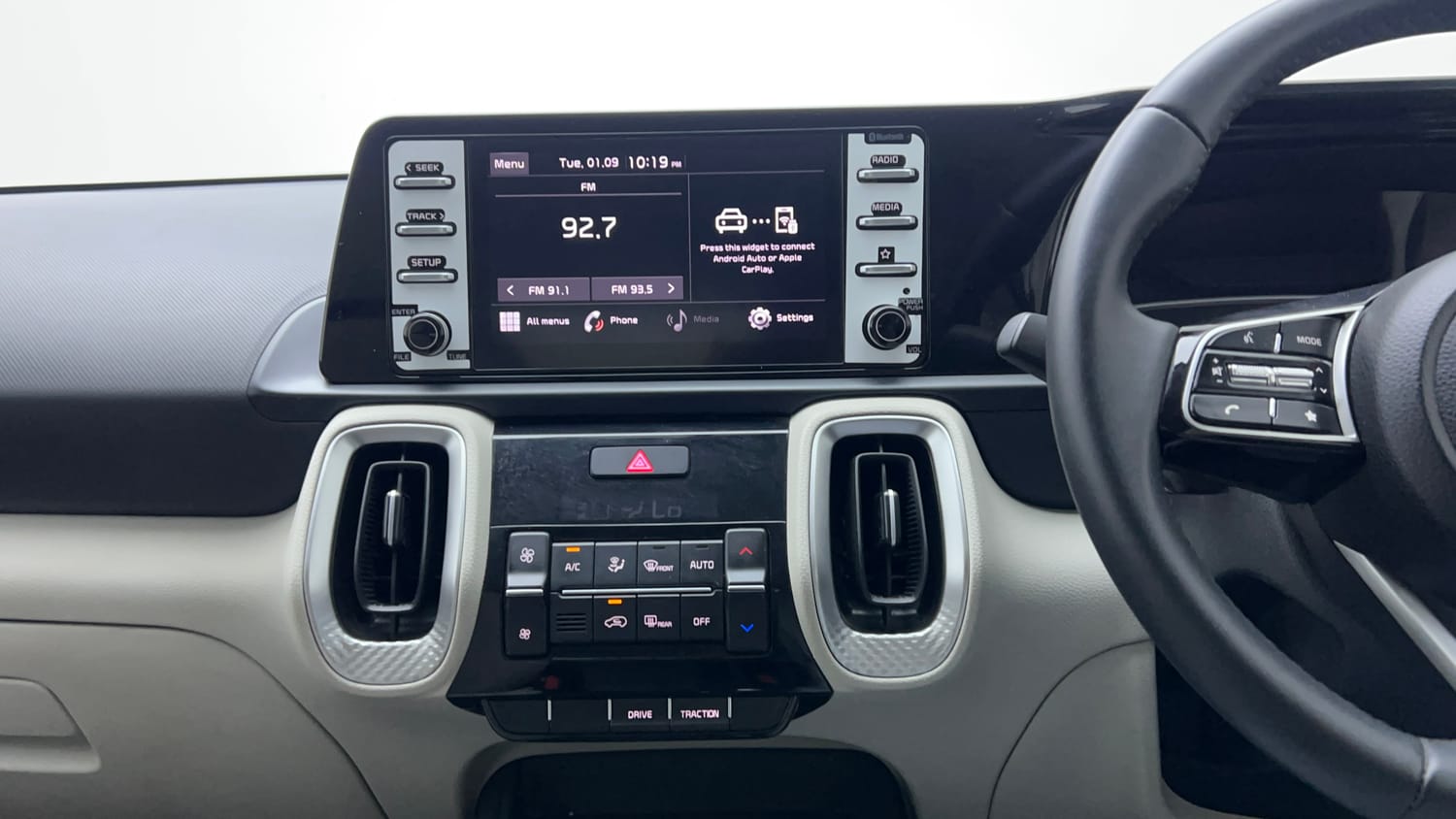 Used 2023 Kia Sonet HTX 1.0 Turbo Petrol DCT Petrol Automatic interior MUSIC SYSTEM & AC CONTROL VIEW