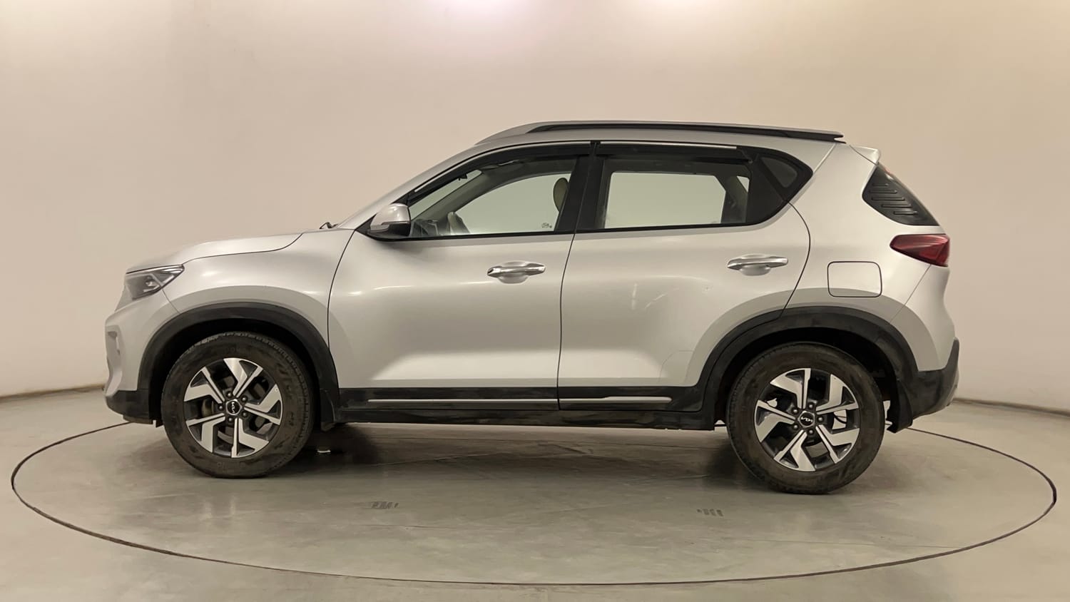 Used 2023 Kia Sonet HTX 1.0 DCT Petrol Automatic exterior LEFT SIDE VIEW