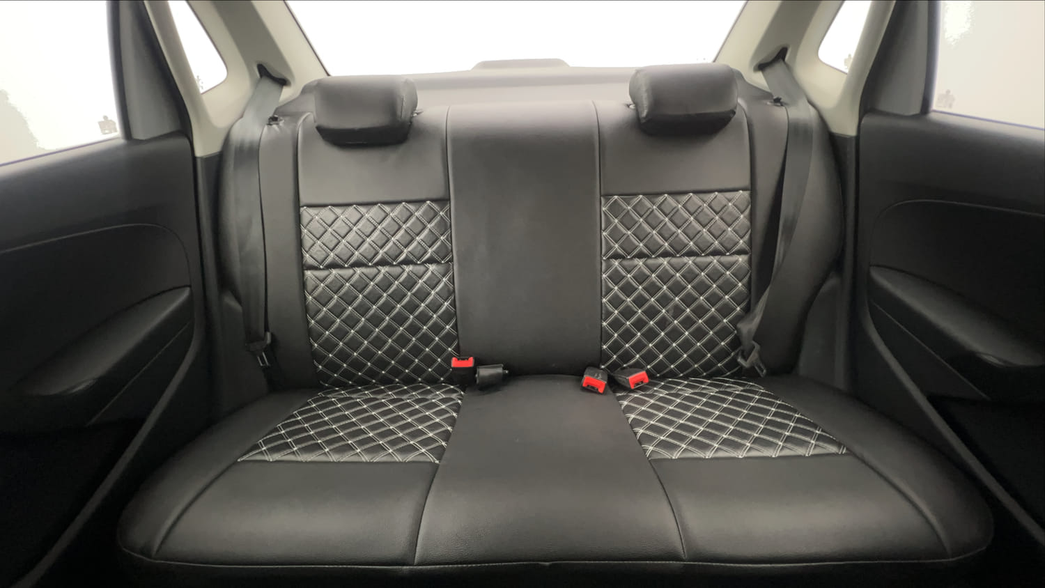 Used 2019 Volkswagen Ameo Trendline 1.0L (P) Petrol Manual interior REAR SEAT CONDITION VIEW
