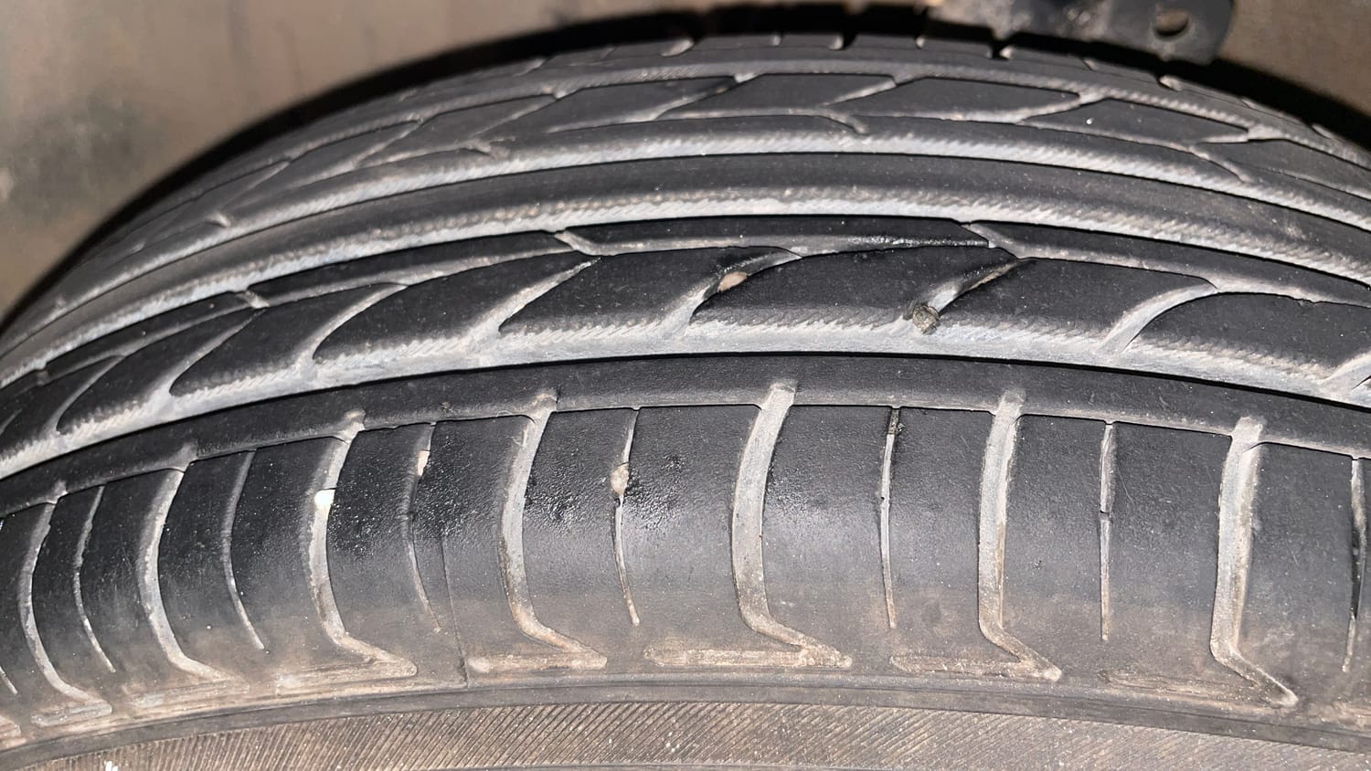 Used 2019 Nissan Micra Active XL (O) Petrol Manual tyres LEFT FRONT TYRE TREAD VIEW