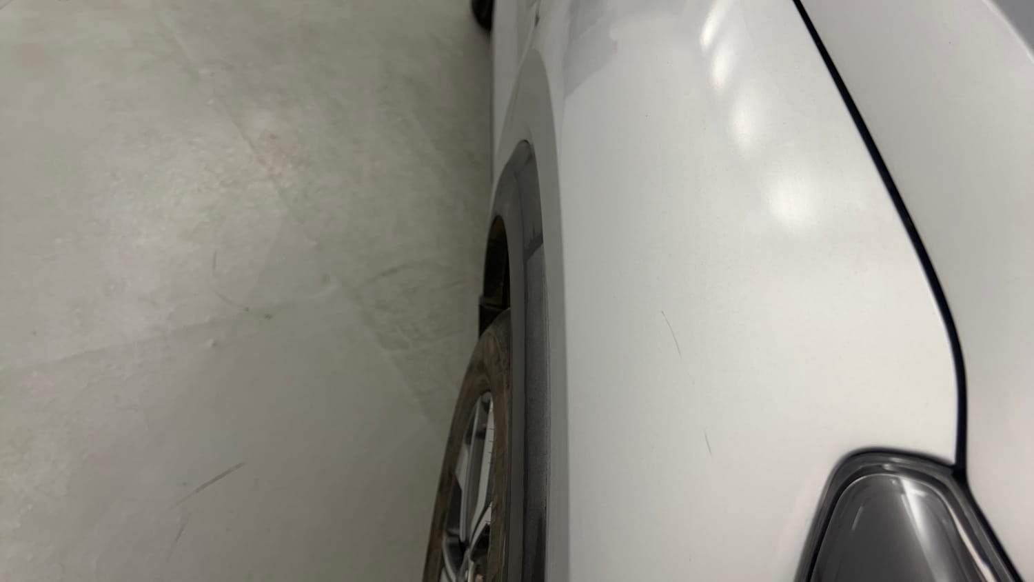 Used 2023 Kia Sonet HTX 1.0 DCT Petrol Automatic dents MINOR SCRATCH