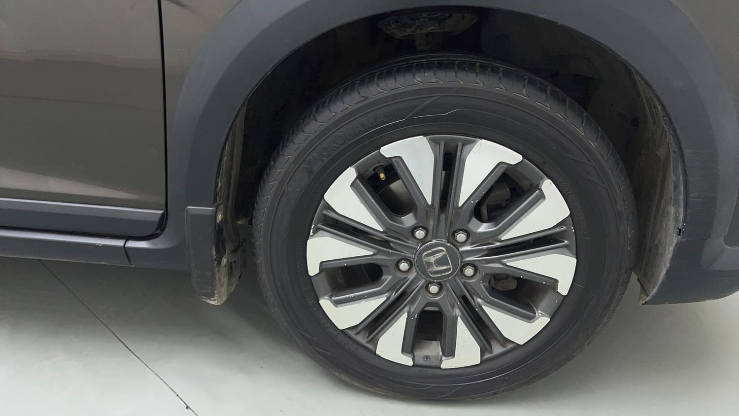 Used 2021 Honda WR-V VX MT Diesel Diesel Manual tyres RIGHT FRONT TYRE RIM VIEW