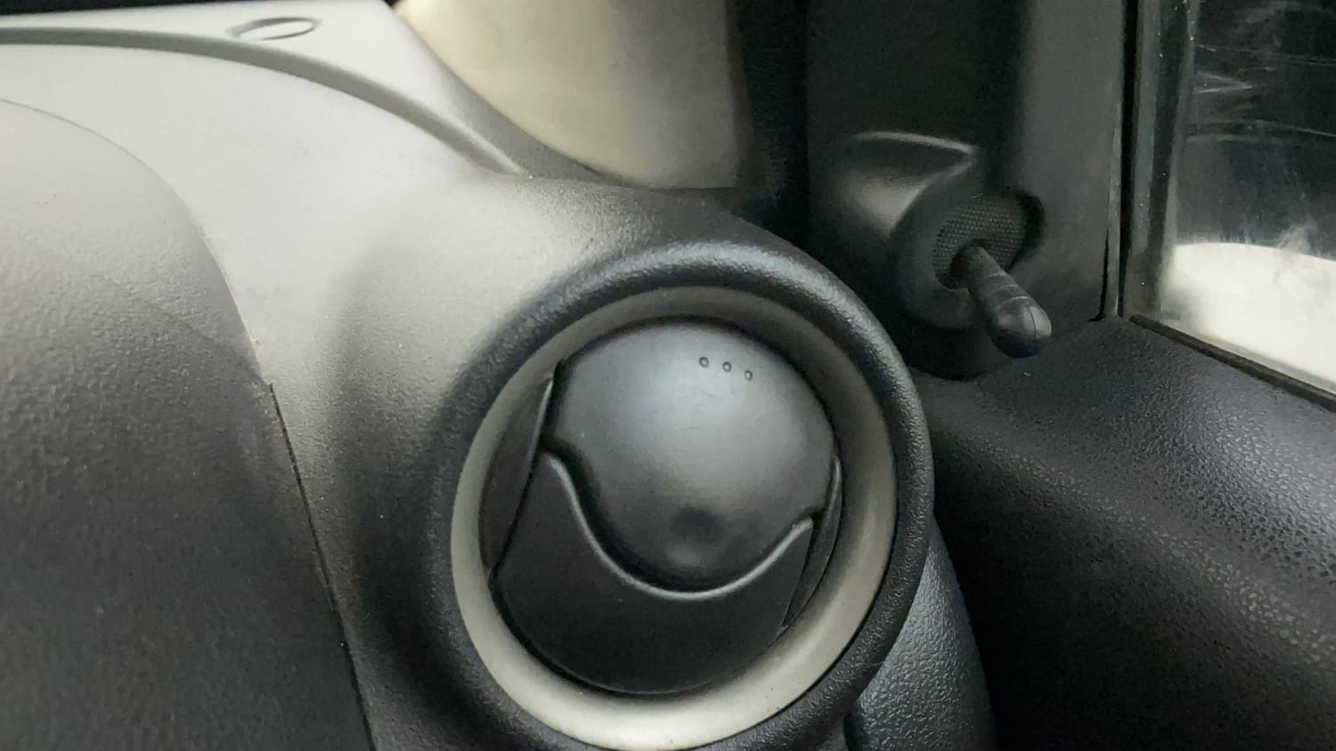 Used 2019 Nissan Micra Active XL (O) Petrol Manual top_features Adjustable ORVM