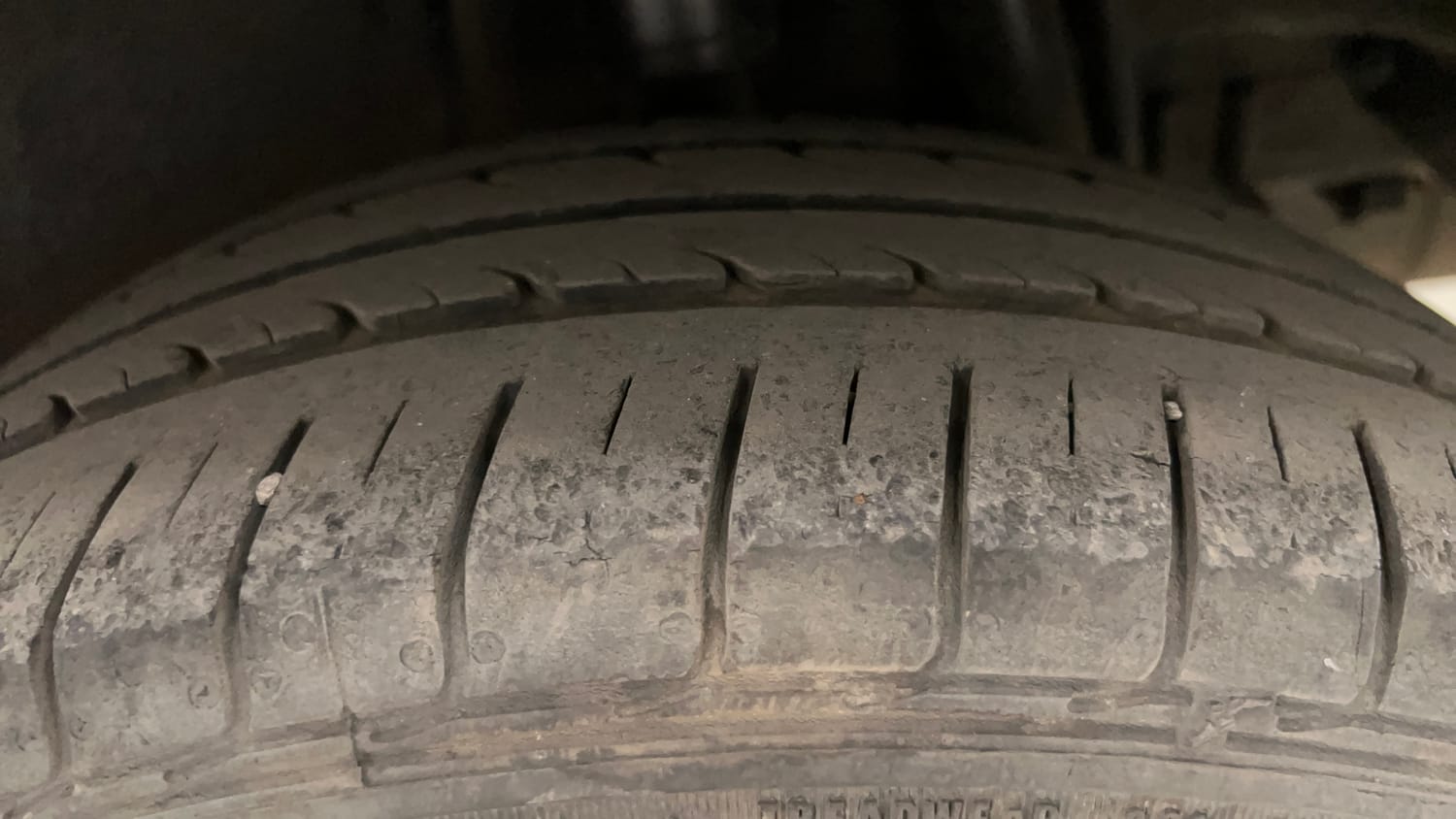 Used 2015 Tata Zest XMS Petrol Petrol Manual tyres LEFT REAR TYRE TREAD VIEW