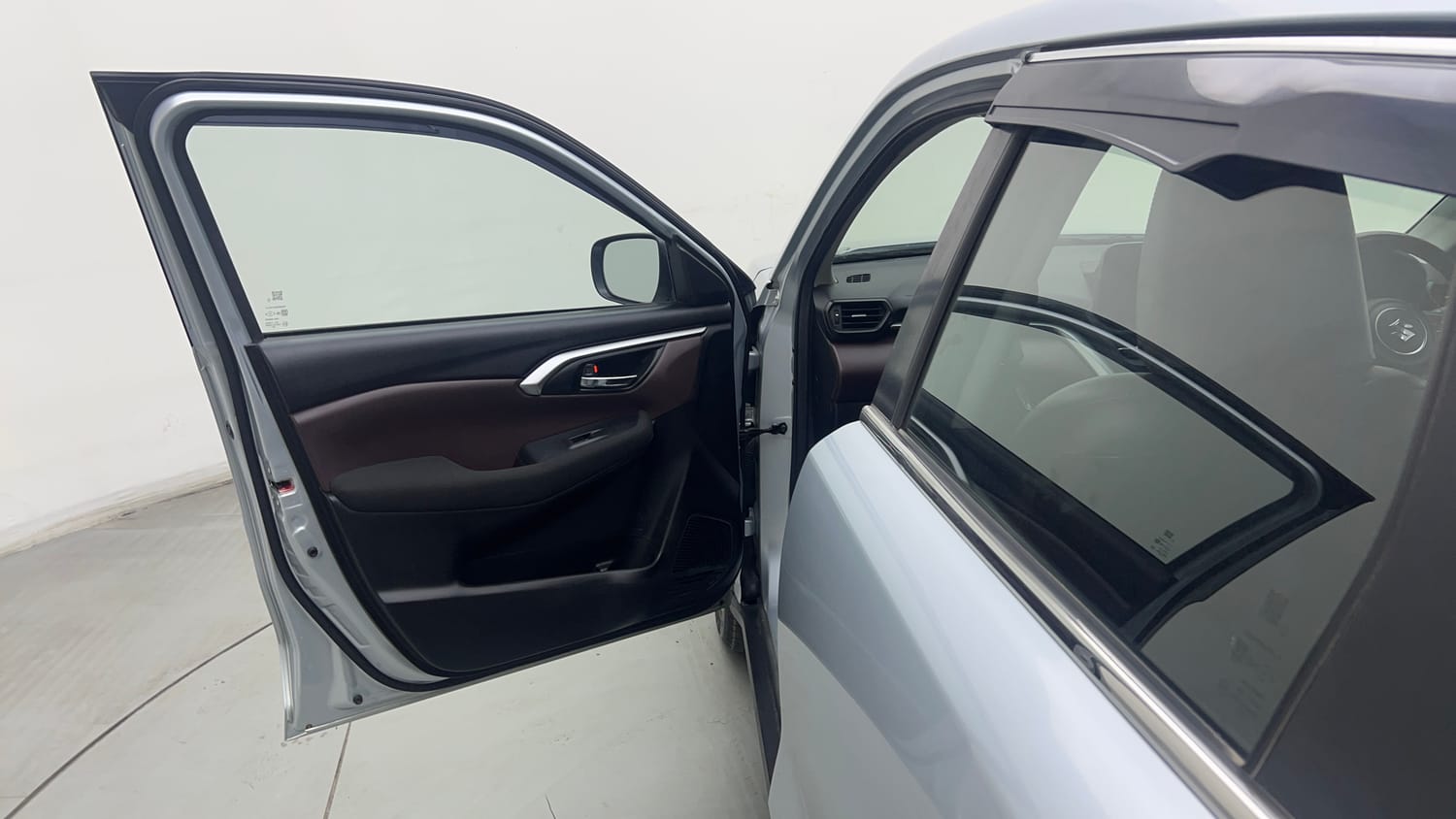 Used 2024 Maruti Suzuki Grand Vitara Delta Smart Hybrid Petrol Manual interior LEFT FRONT DOOR OPEN VIEW