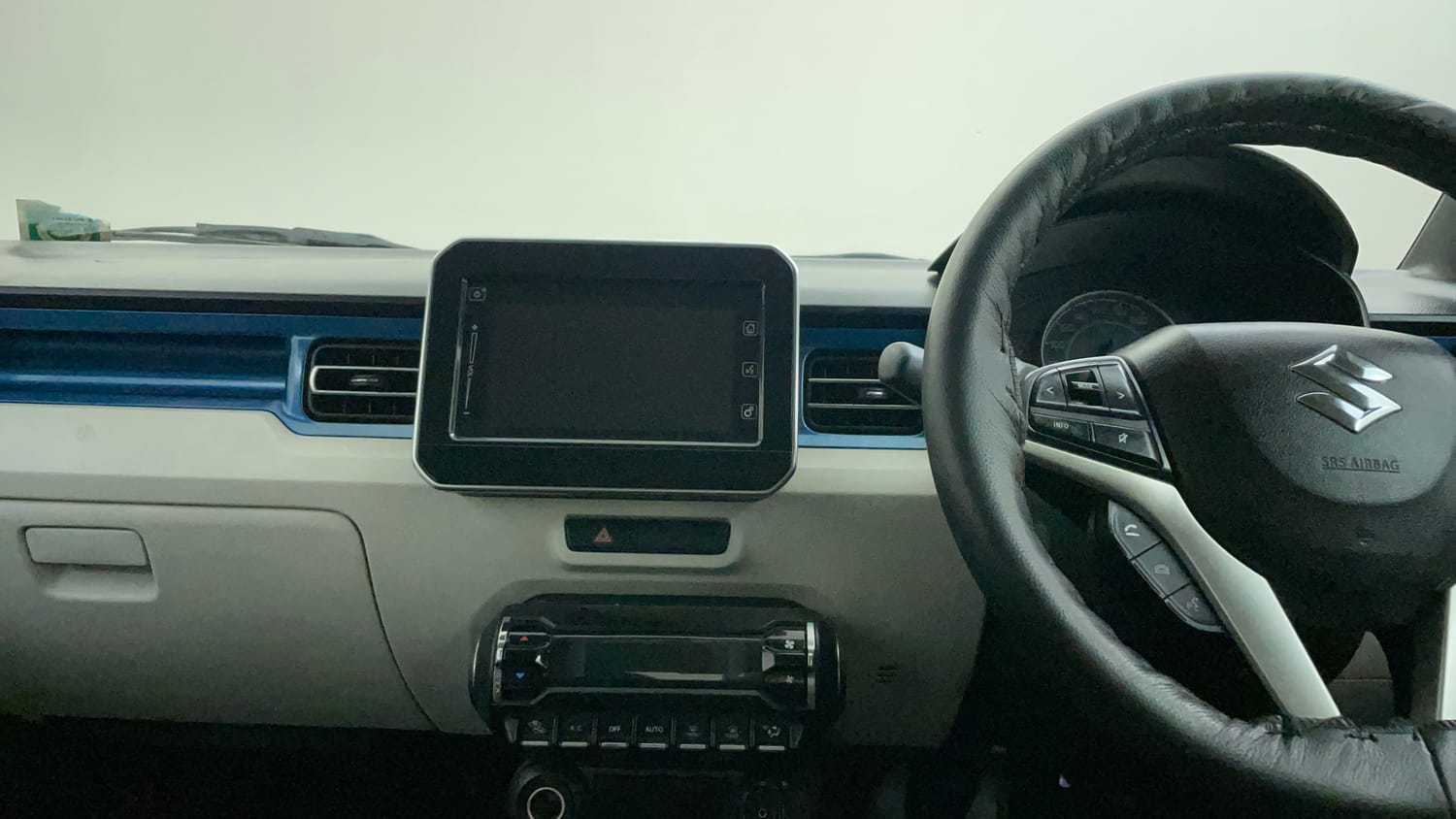 Used 2017 Maruti Suzuki Ignis Alpha 1.2 MT Petrol Manual interior MUSIC SYSTEM & AC CONTROL VIEW