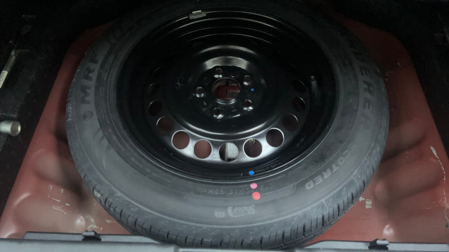 Used 2024 Maruti Suzuki Brezza Zxi Plus Dual Tone Petrol Manual tyres SPARE TYRE VIEW
