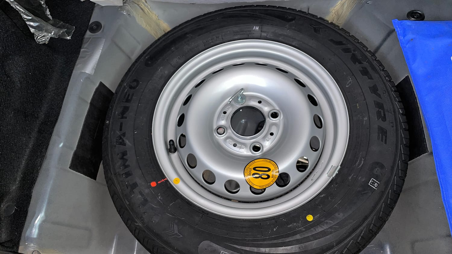 Used 2023 Tata Tiago XTA Petrol Automatic tyres SPARE TYRE VIEW
