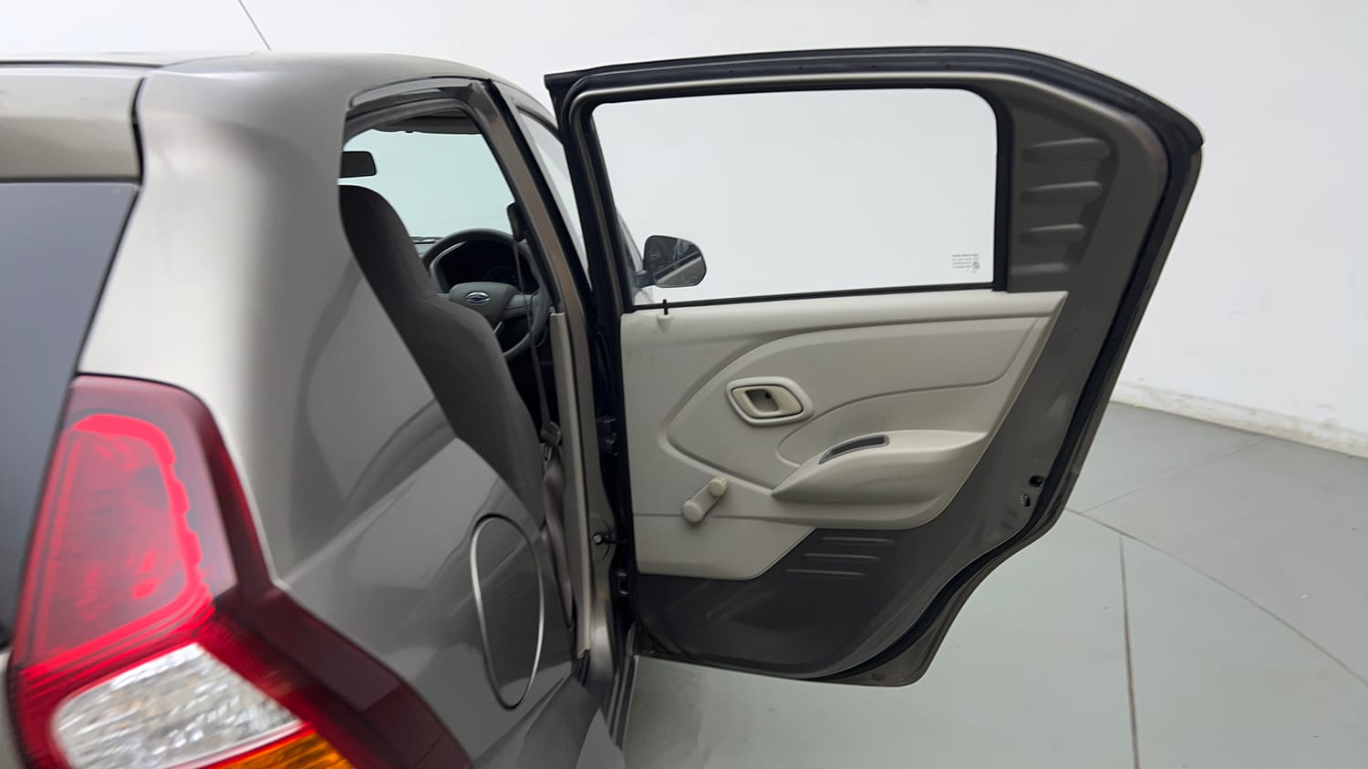 Used 2017 Datsun Redi-GO T (O) Petrol Manual interior RIGHT REAR DOOR OPEN VIEW