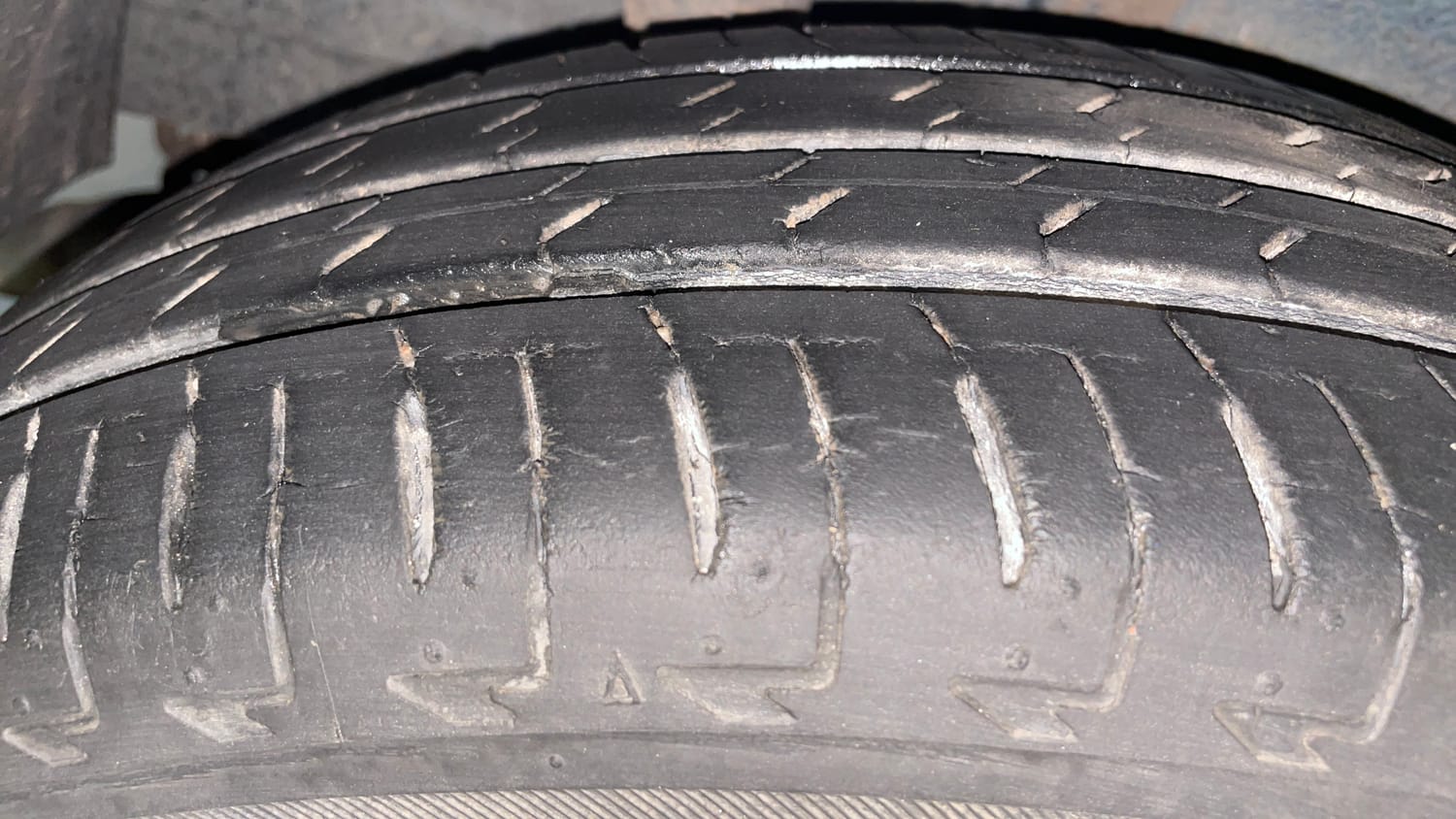 Used 2017 Maruti Suzuki Ignis Alpha 1.2 MT Petrol Manual tyres RIGHT REAR TYRE TREAD VIEW