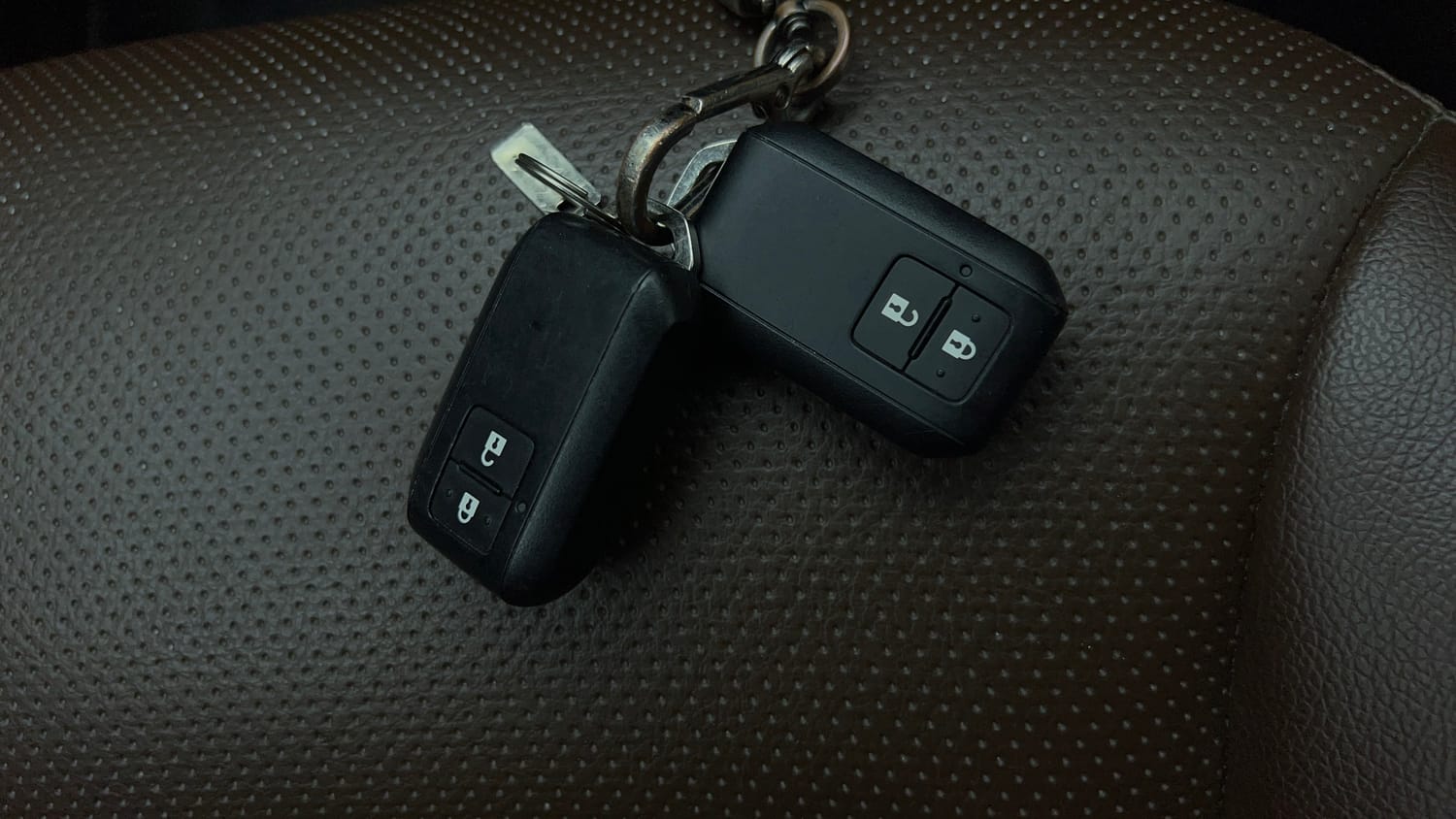 Used 2024 Maruti Suzuki Grand Vitara Delta Smart Hybrid Petrol Manual extra CAR KEY VIEW