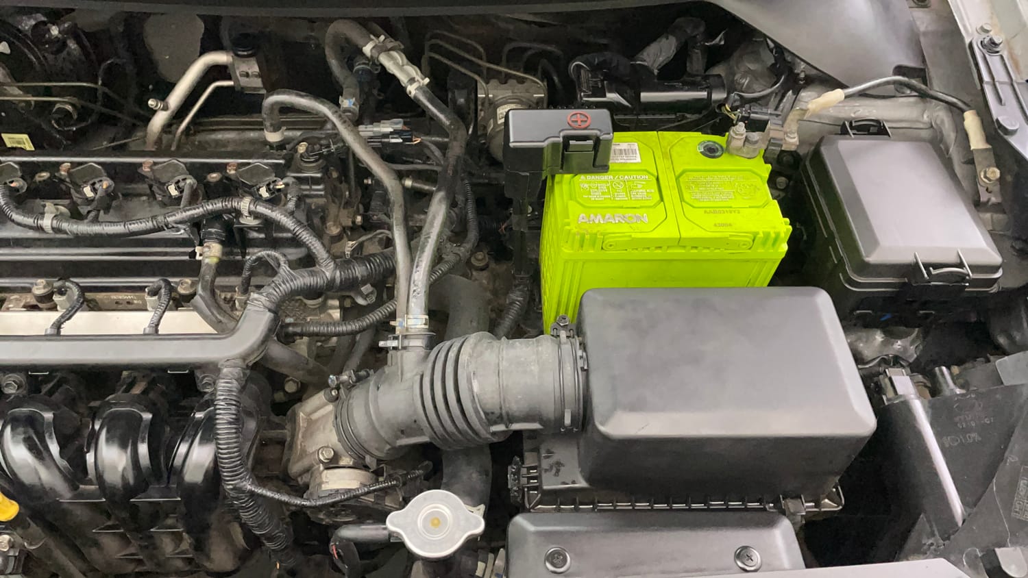 Used 2019 Hyundai Elite i20 Sportz Plus 1.2 CVT Petrol Automatic engine ENGINE LEFT SIDE VIEW