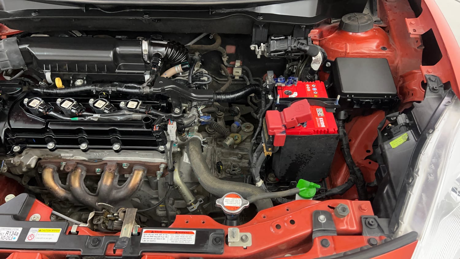 Used 2020 Maruti Suzuki Swift ZXi Petrol Manual engine ENGINE LEFT SIDE VIEW