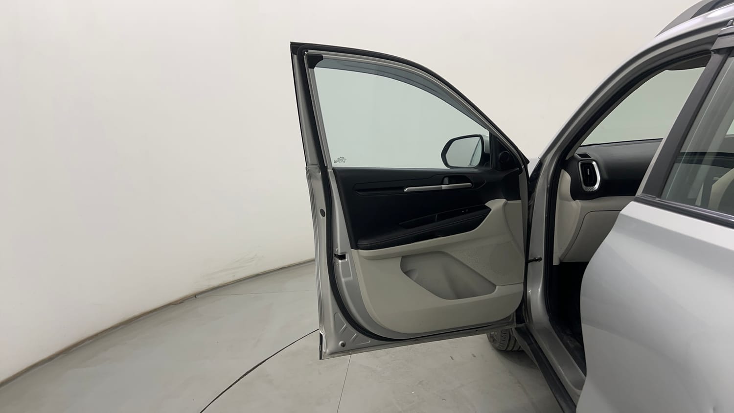 Used 2023 Kia Sonet HTX 1.0 DCT Petrol Automatic interior LEFT FRONT DOOR OPEN VIEW