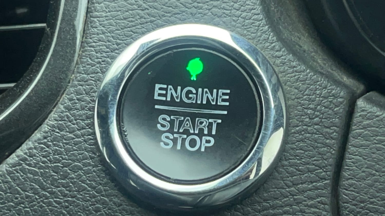 Used 2020 Ford Freestyle Titanium Plus 1.2 Ti-VCT Petrol Manual top_features Keyless start