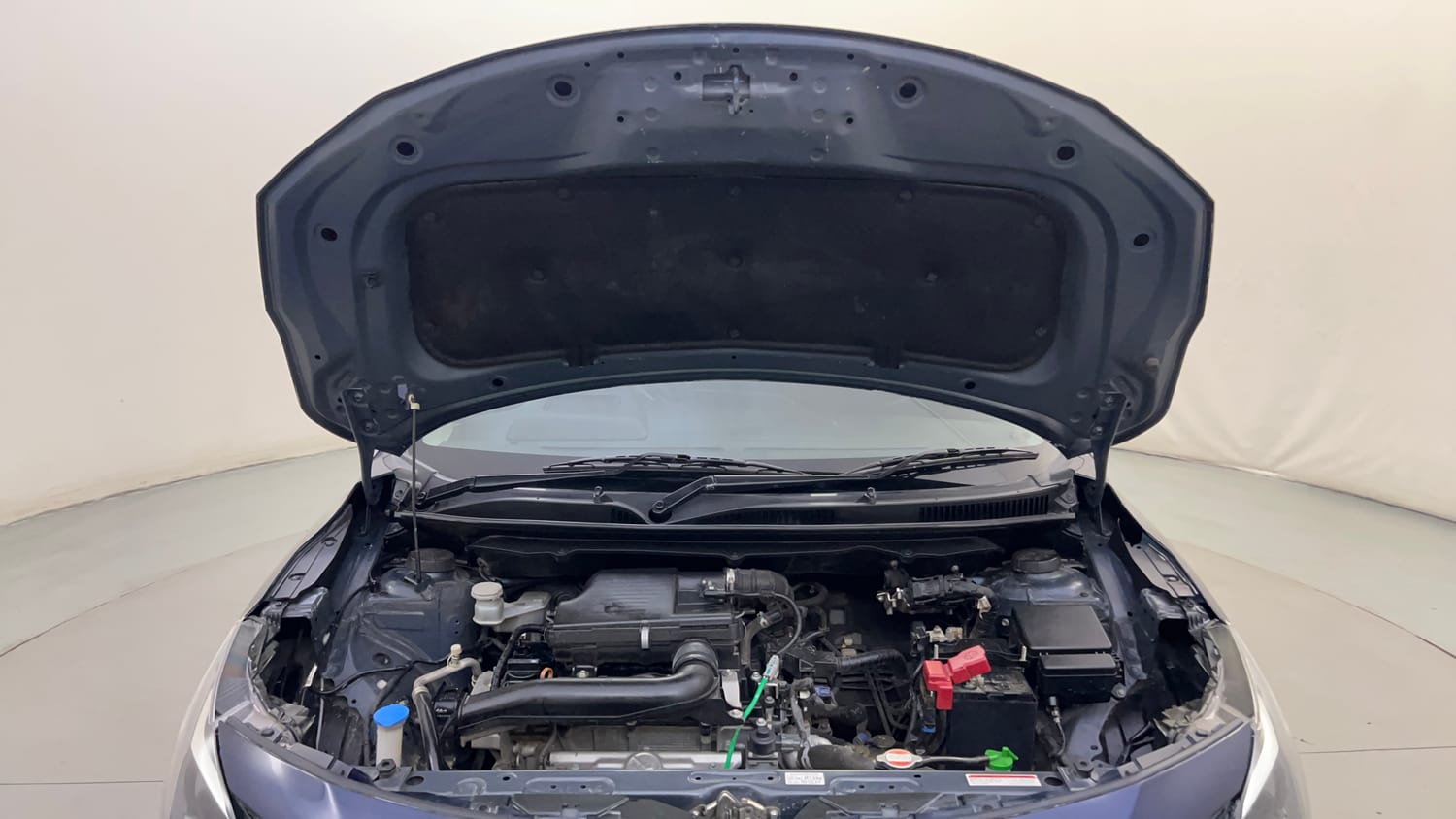 Used 2022 Maruti Suzuki Baleno Alpha MT Petrol Manual engine ENGINE & BONNET OPEN FRONT VIEW