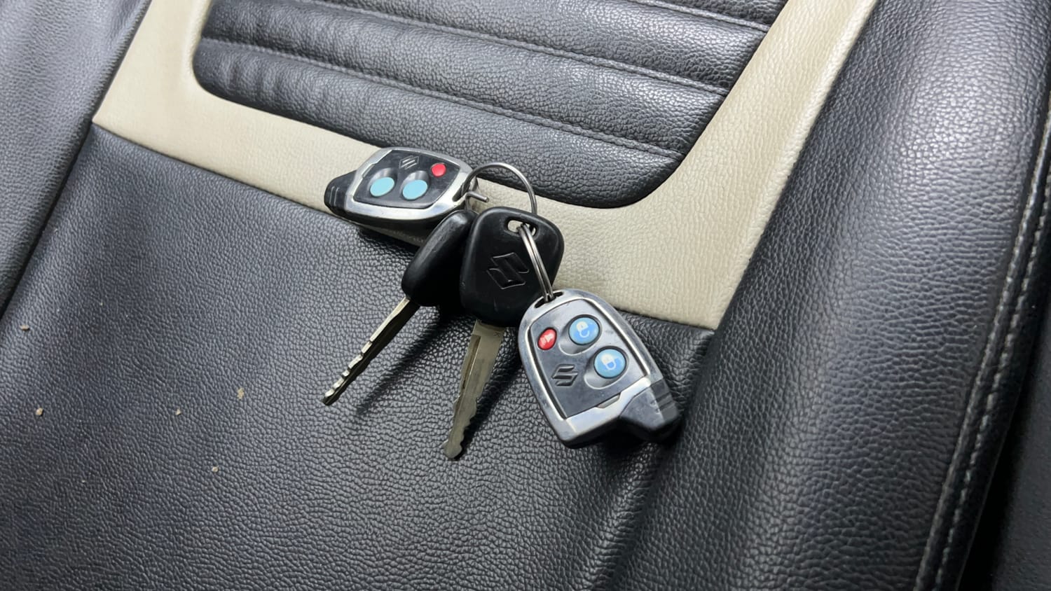 Used 2020 Maruti Suzuki Wagon R LXi 1.0 CNG Cng Manual extra CAR KEY VIEW