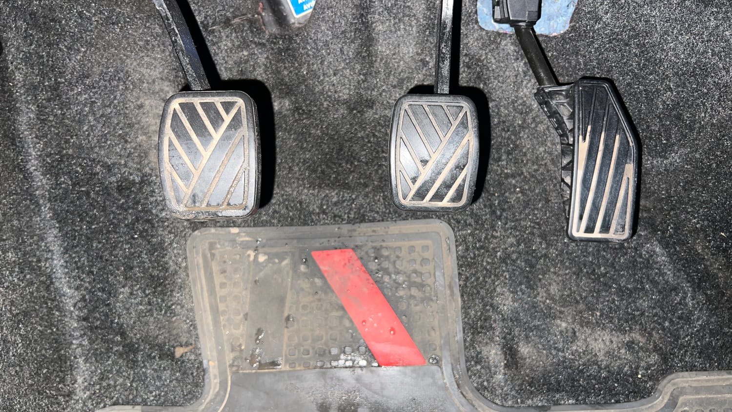 Used 2019 Maruti Suzuki Swift ZXi Petrol Manual interior PEDALS VIEW