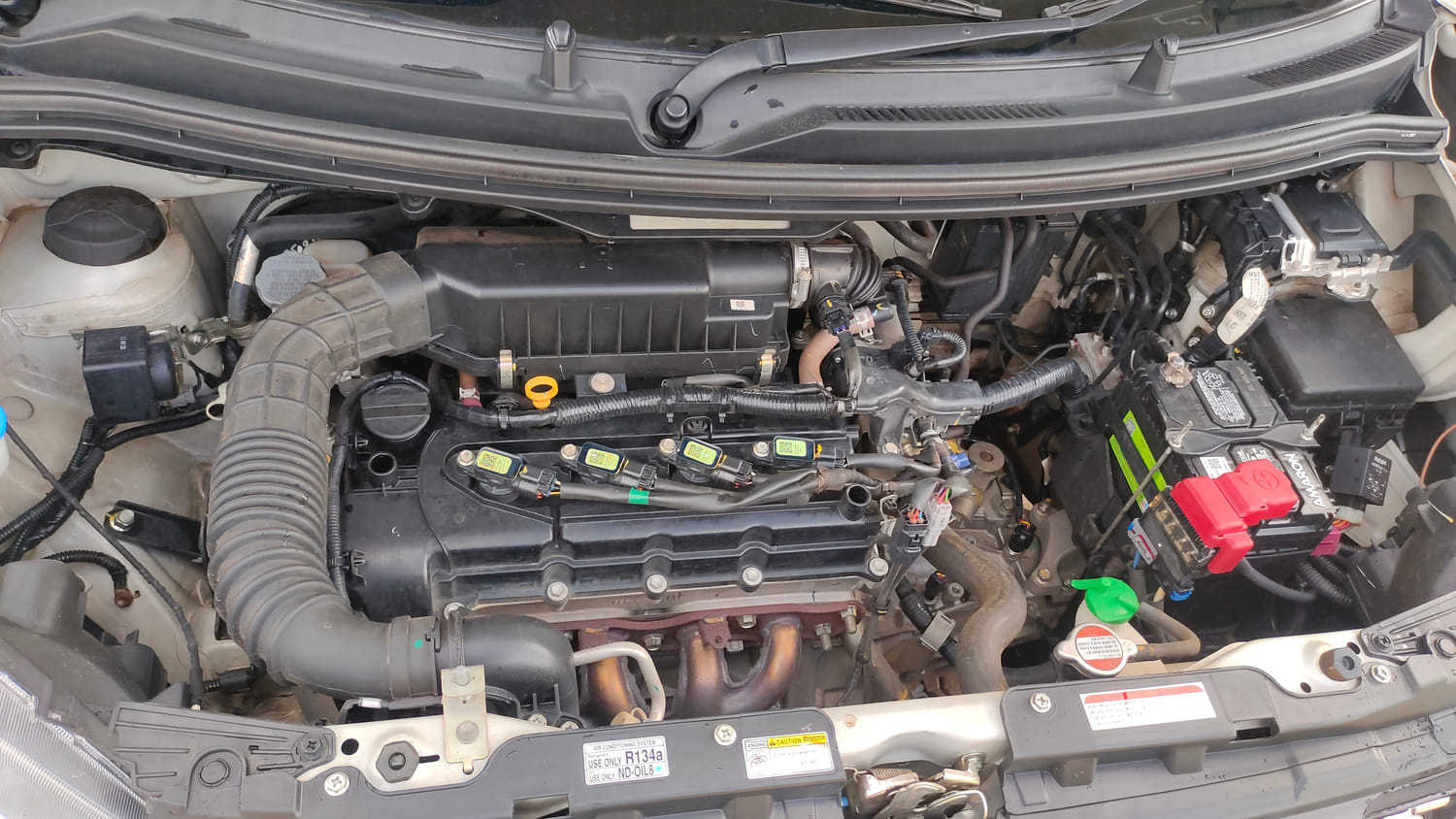Used 2022 Maruti Suzuki Wagon R ZXi 1.2 Petrol Manual engine ENGINE RIGHT SIDE VIEW