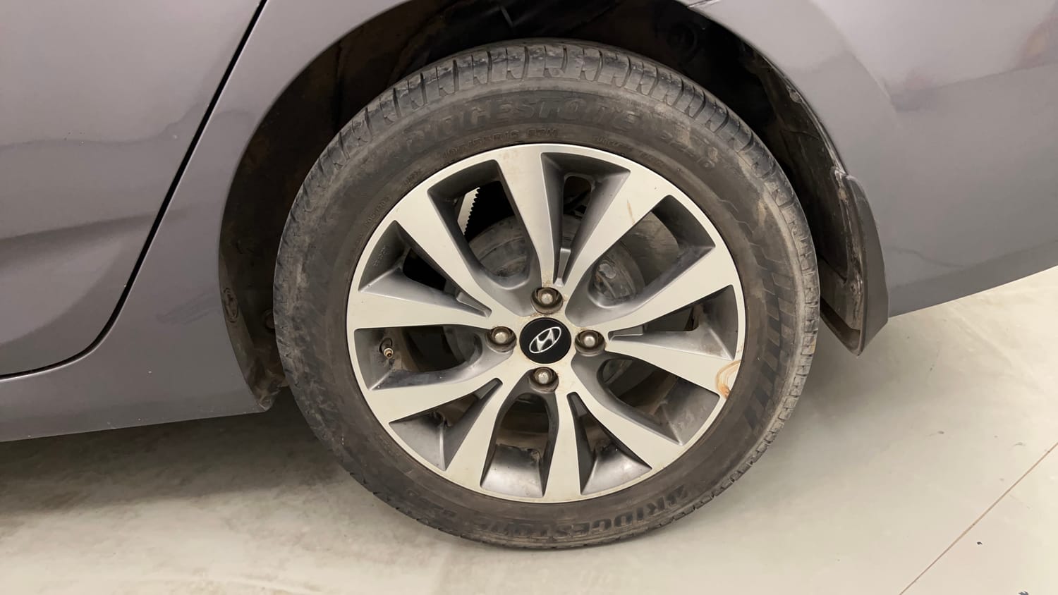 Used 2016 Hyundai Verna 1.6 VTVT SX Petrol Manual tyres LEFT REAR TYRE RIM VIEW