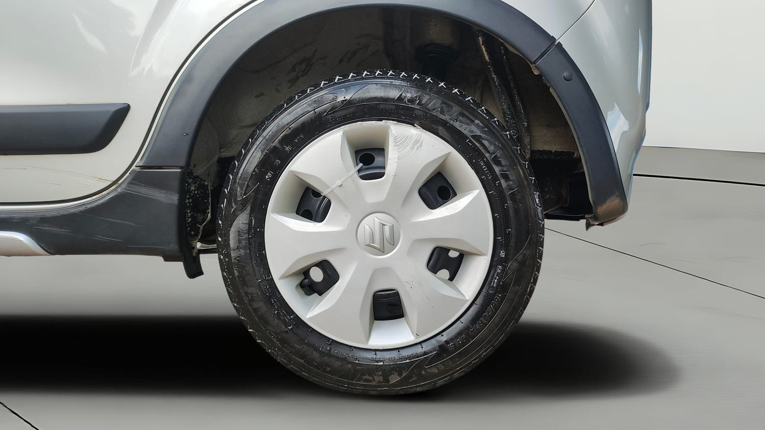 Used 2022 Maruti Suzuki Wagon R ZXi 1.2 Petrol Manual tyres LEFT REAR TYRE RIM VIEW