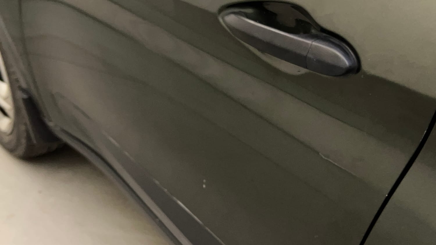 Used 2022 Tata Nexon XMA (S) Petrol Automatic dents MINOR DENT