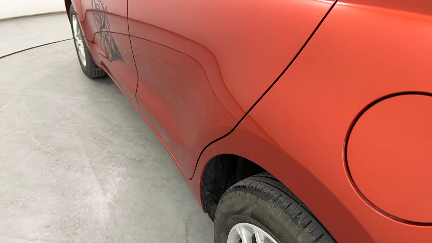 Used 2020 Maruti Suzuki Swift ZXi Petrol Manual dents MINOR SCRATCH