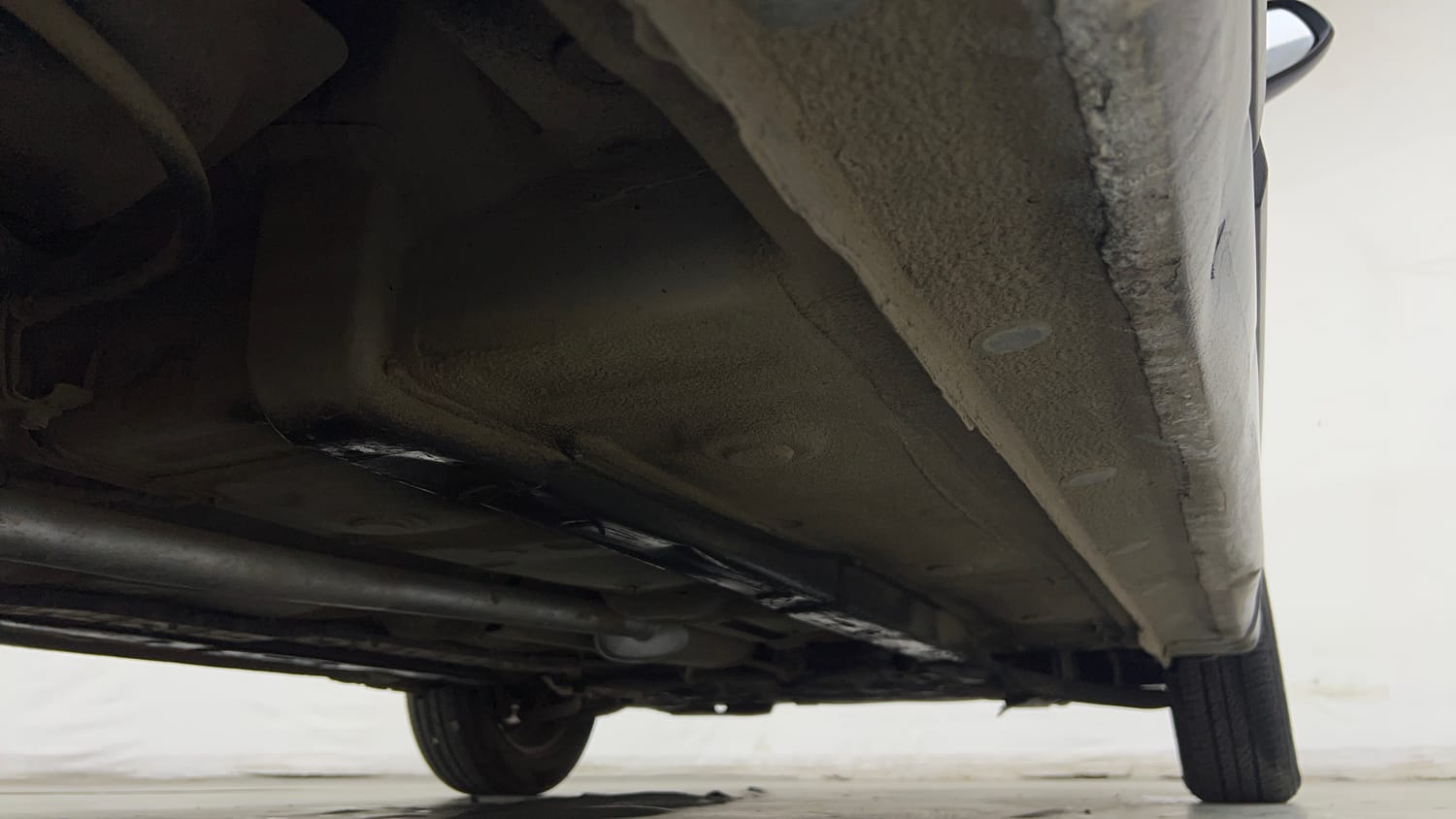 Used 2019 Hyundai Grand i10 Magna 1.2 Kappa VTVT Petrol Manual extra REAR RIGHT UNDERBODY VIEW