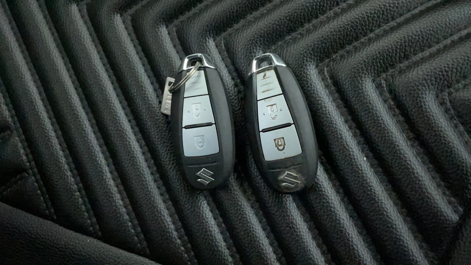 Used 2017 Maruti Suzuki Ignis Alpha 1.2 MT Petrol Manual extra CAR KEY VIEW