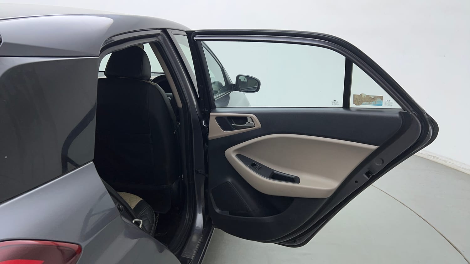 Used 2017 Hyundai Elite i20 Asta 1.2 Petrol Manual interior RIGHT REAR DOOR OPEN VIEW