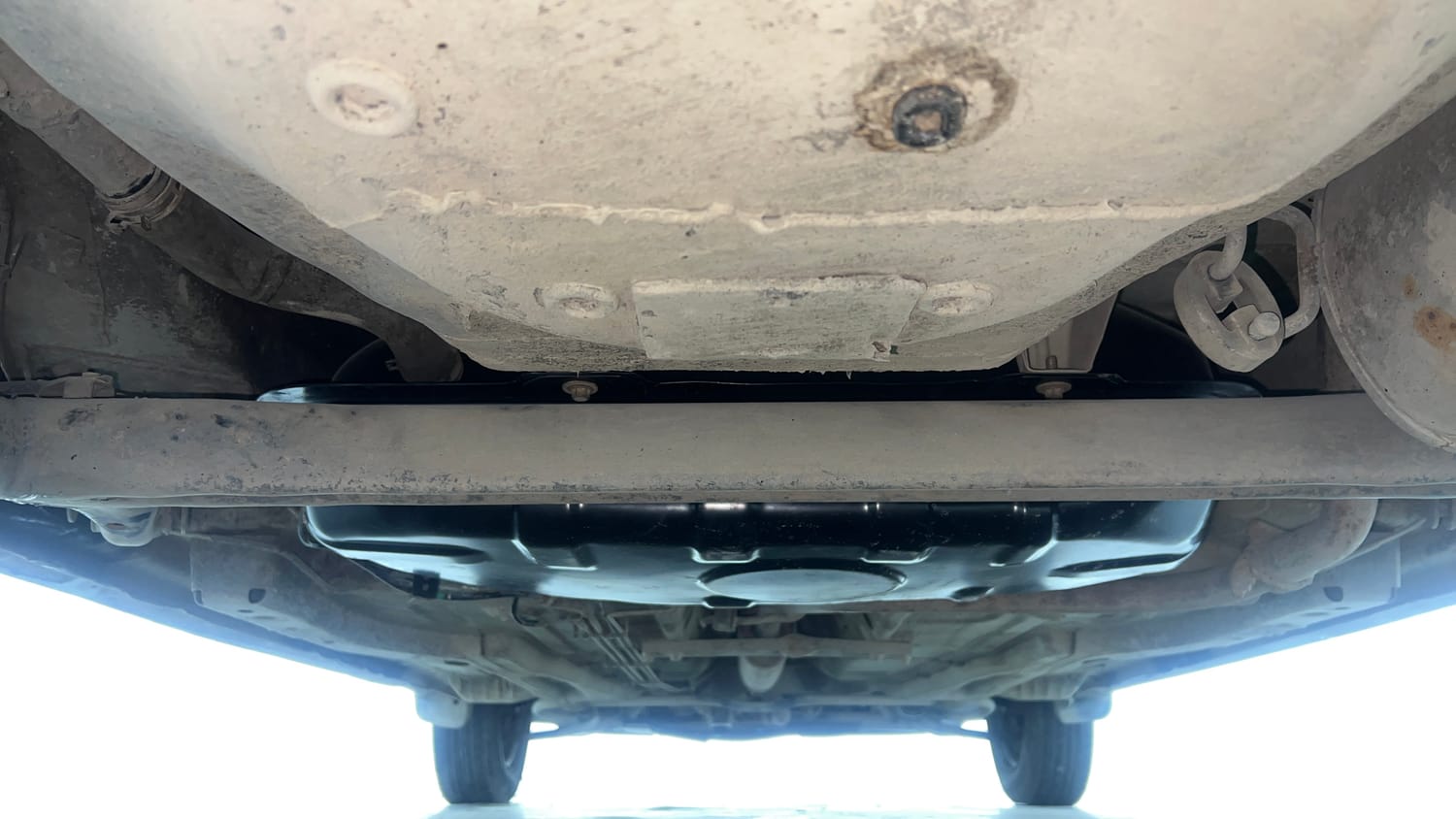 Used 2017 Tata Tiago Revotron XM Petrol Manual extra REAR UNDERBODY VIEW (TAKEN FROM REAR)