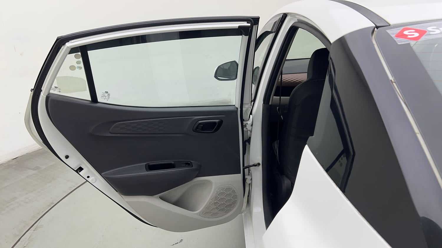 Used 2022 Hyundai Aura S 1.2 Petrol Petrol Manual interior LEFT REAR DOOR OPEN VIEW