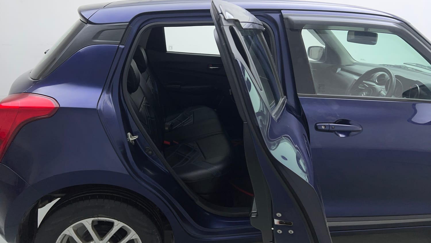 Used 2019 Maruti Suzuki Swift ZXi Petrol Manual interior RIGHT SIDE REAR DOOR CABIN VIEW