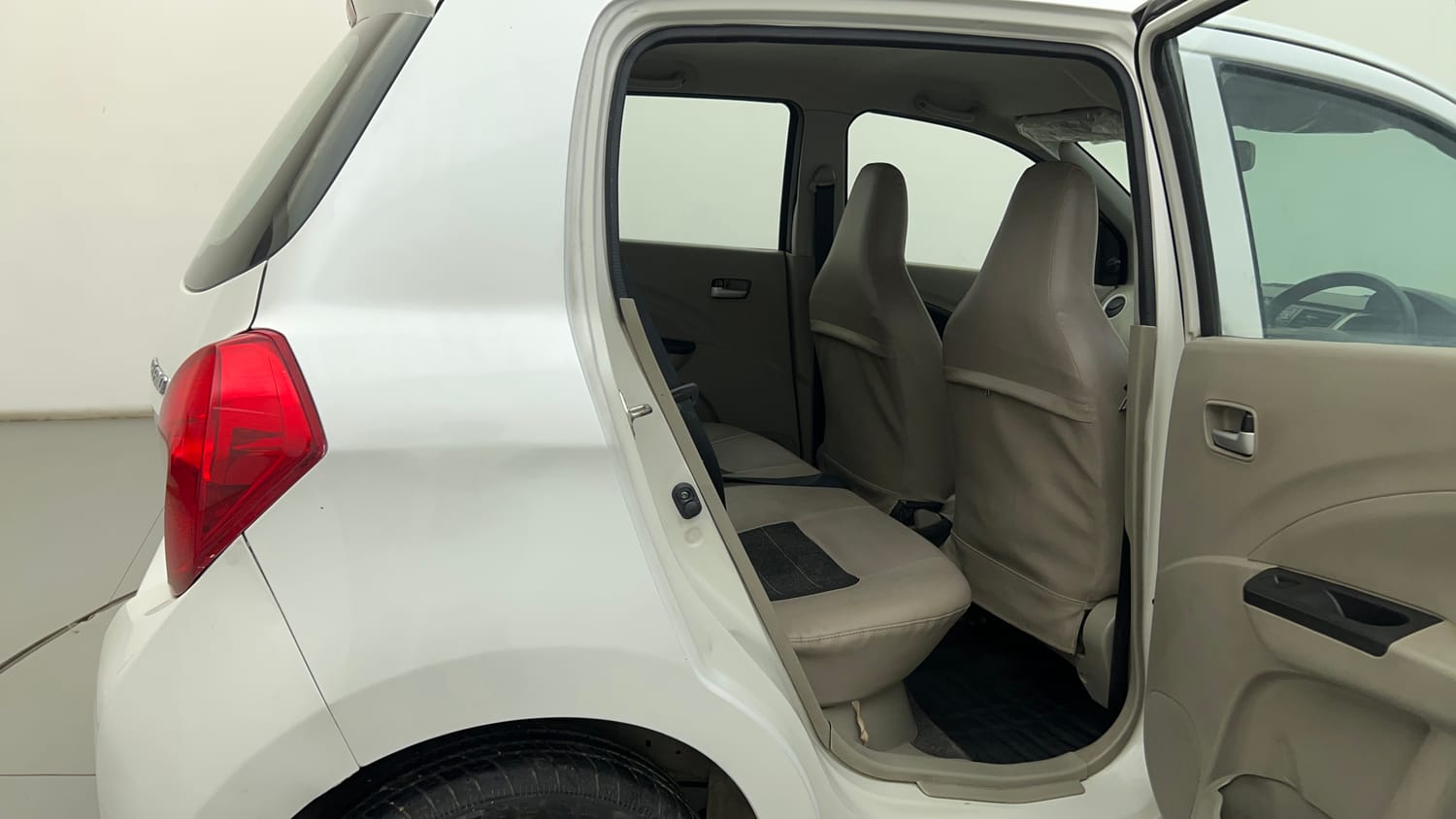 Used 2015 Maruti Suzuki Celerio VXi AMT Petrol Automatic interior RIGHT SIDE REAR DOOR CABIN VIEW