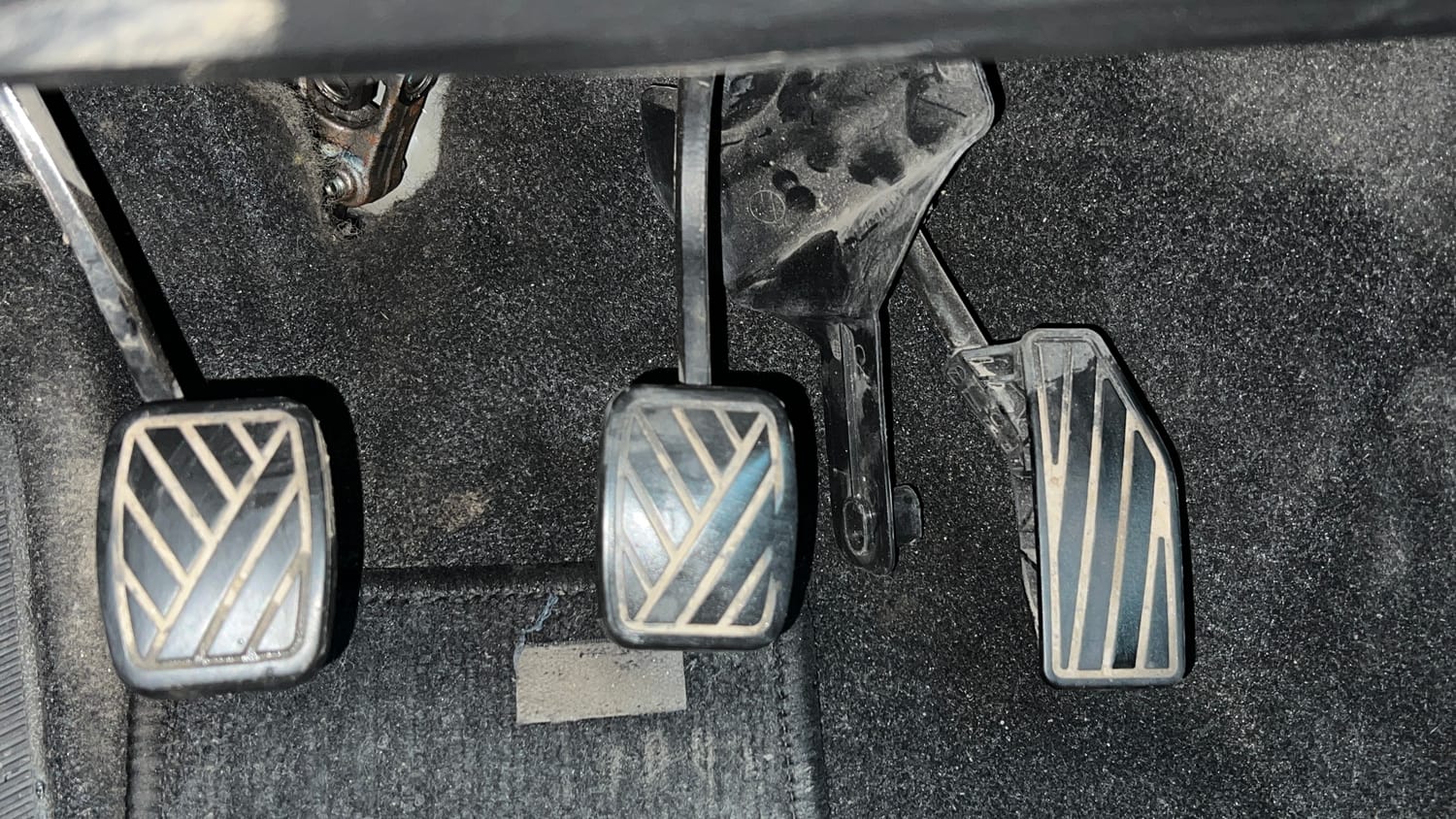 Used 2018 Maruti Suzuki Baleno Zeta 1.2 Petrol Manual interior PEDALS VIEW